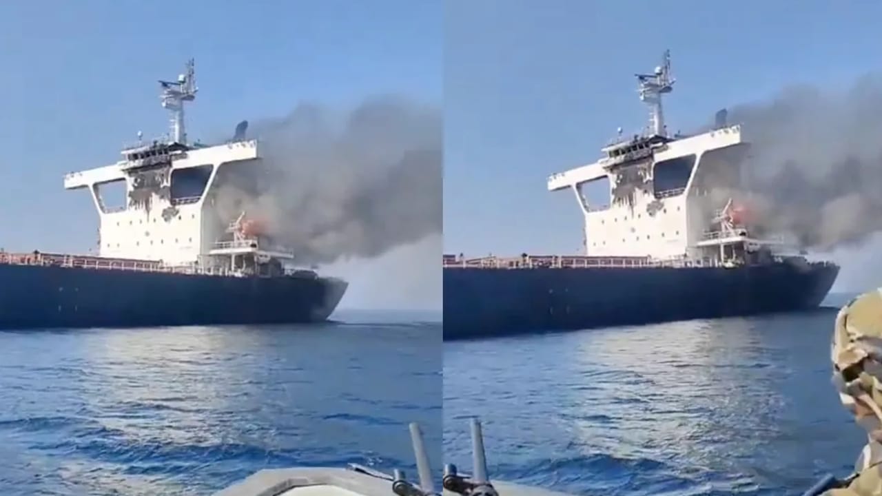 ওমান উপকূলে জাহাজে টর্পেডো হামলা, ভারতীয় নাবিক নিহত